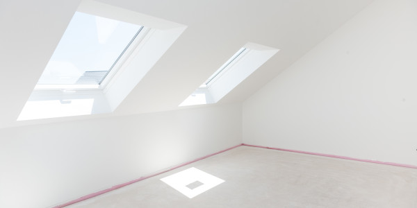 Puertas y Ventanas de Aluminio / PVC a medida la Coma i la Pedra · Cierre Hermético