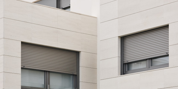 Puertas y Ventanas Insonorizadas de Aluminio / PVC Odèn · Aislamiento Térmico y Acústico